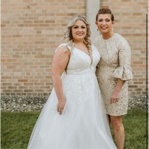 Mother of the bride dress with matching shoes